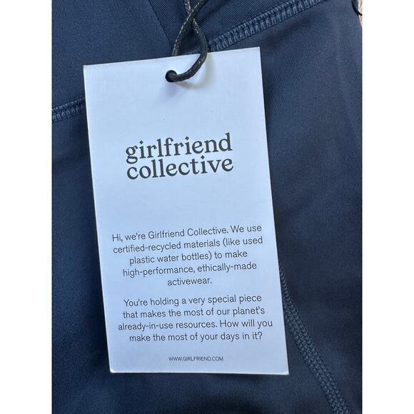 Girlfriend Collective Compressive High-Rise Legging - 23.75" - Picture 6 of 8